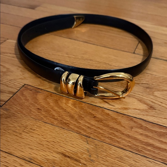 Madewell Accessories - Madewell black leather belt with gold accents sz L large